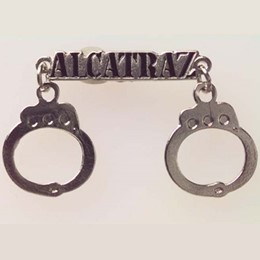 San Francisco Alcatraz Handcuff Metal Pin