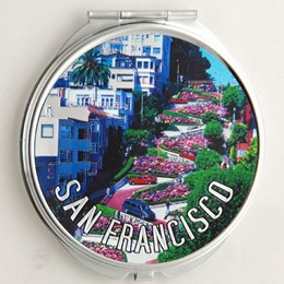 San Francisco Lombard Silver Sheen Round Compact